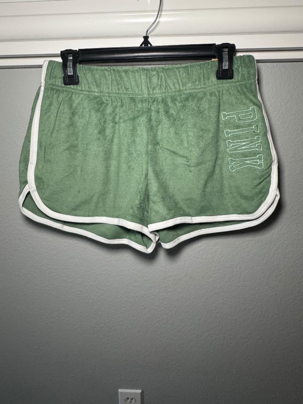PINK VS Terry Varsity Shorts Large - Picture 2 of 10